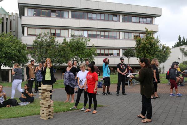 如果留学生毕业后决定回中国，那以后要怎样才能去加拿大？