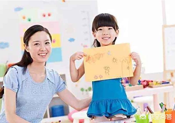我孩子还小，英国留学能陪读吗？